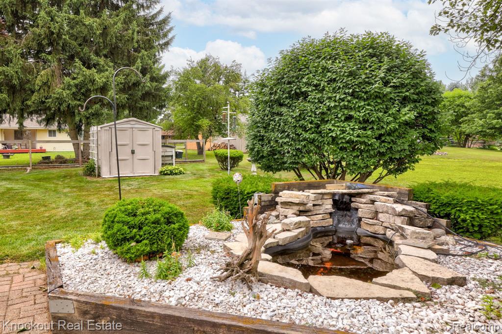 3842 Waltmar Drive, Bridgeport, MI 48722 — Photo 42