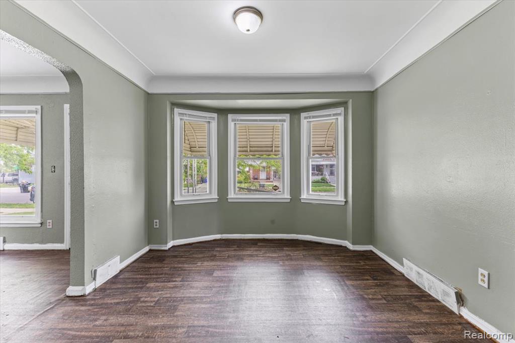 6905 Archdale Street, Dearborn, MI 48228 — Photo 12