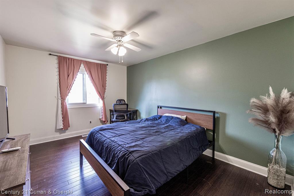 40306 LA GRANGE Drive, Sterling Heights, MI 48313 — Photo 13