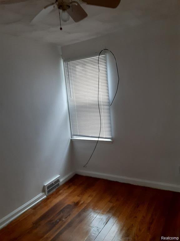 7021 Curtis Street, Detroit, MI 48221 — Photo 13