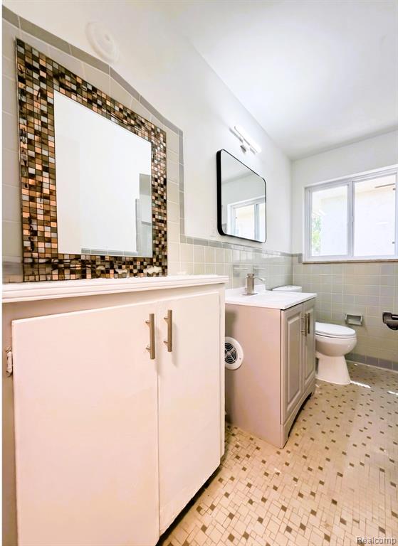 8573 E Outer Drive, Detroit, MI 48213 — Photo 26
