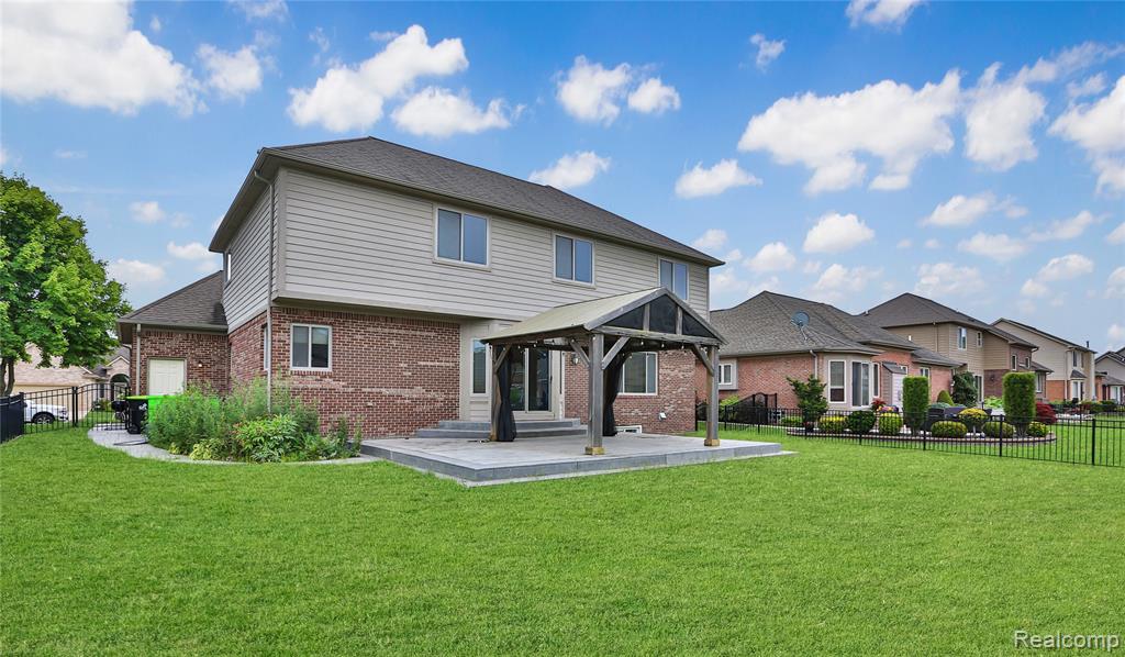 16417 Bishopsgate Drive, Macomb, MI 48044 — Photo 5