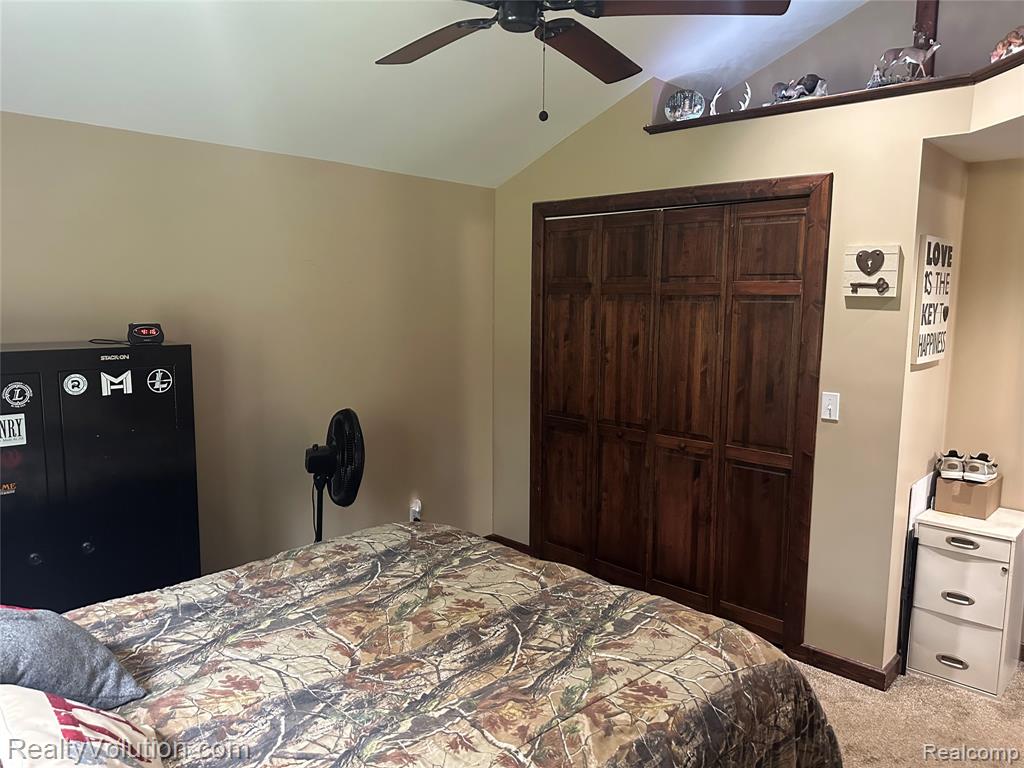 136 Burnside Road, North Branch, MI 48461 — Photo 9