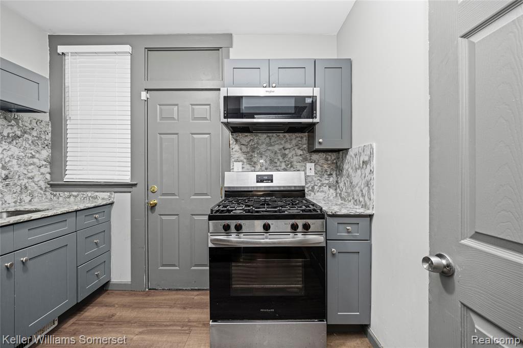 1197 VIRGINIA PARK Street, Detroit, MI 48202 — Photo 16