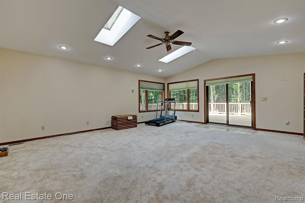 2225 LYNN Road, Sanford, MI 48657 — Photo 41