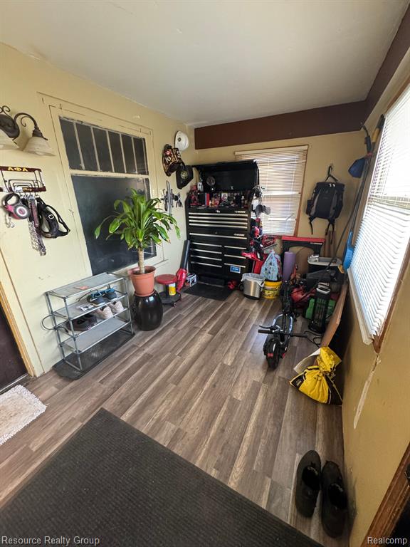 81 S Tasmania St. Street E, Pontiac, MI 48342 — Photo 5