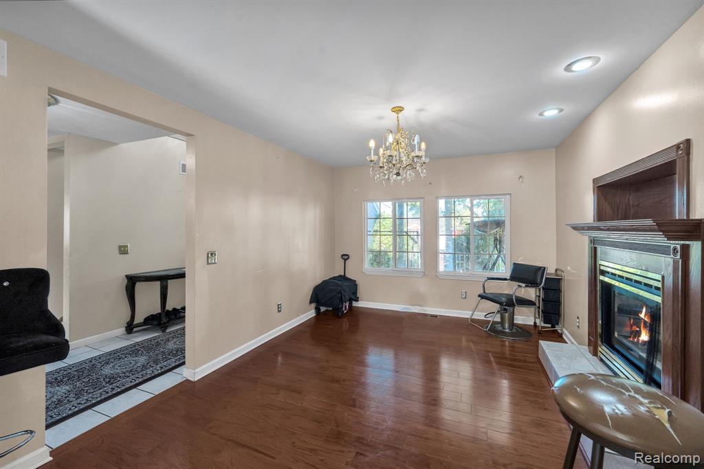7511 Orchard Avenue, Dearborn, MI 48126 — Photo 22