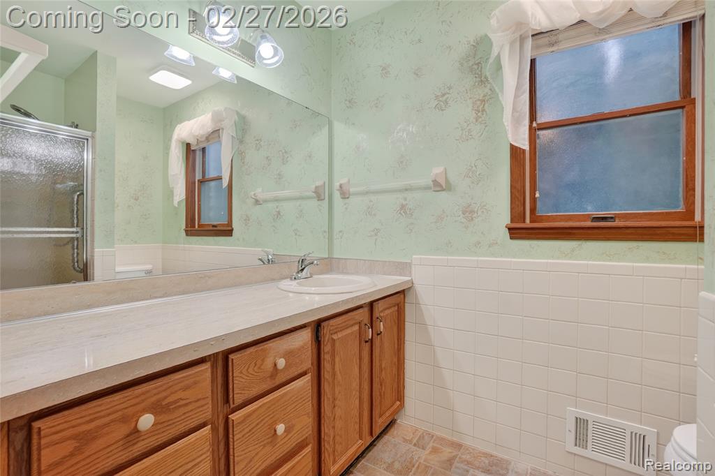 7479 Country Meadow Drive, Swartz Creek, MI 48473 — Photo 18