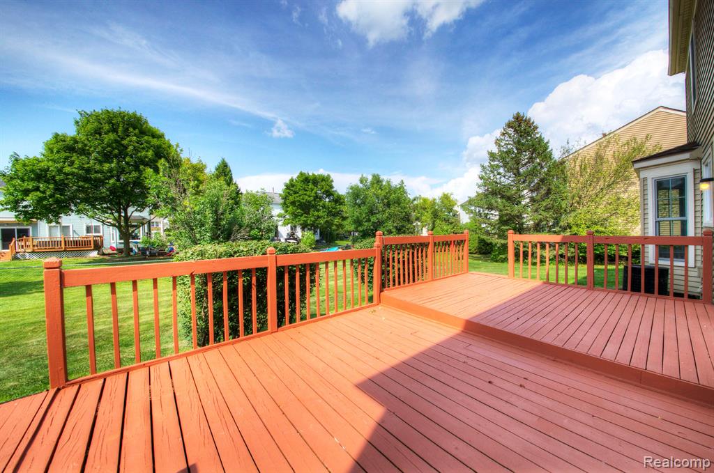 44914 FAIR OAKS Drive, Canton, MI 48187 — Photo 37