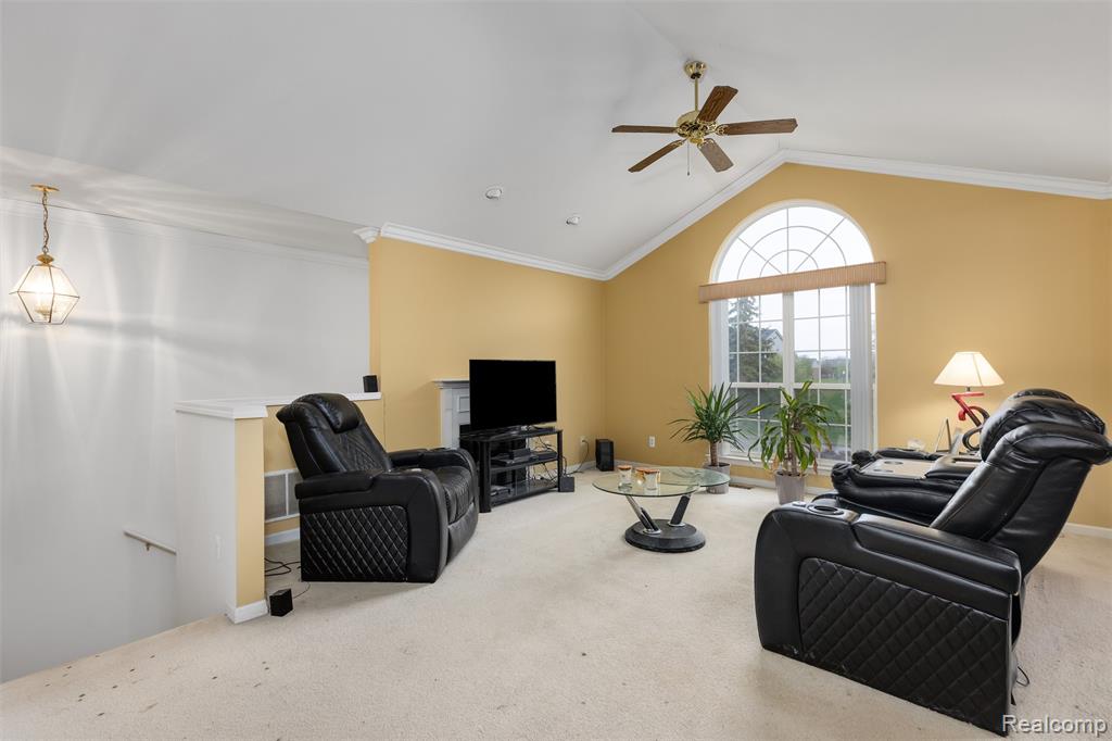 51745 Adler Park Drive W, Chesterfield, MI — Photo 4