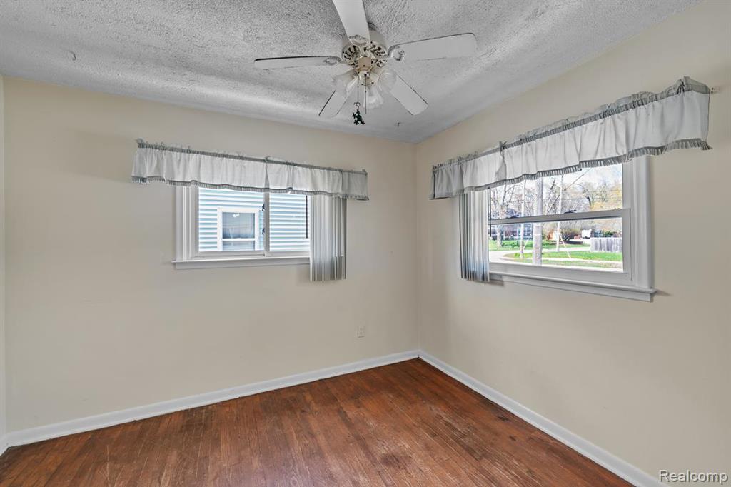8620 Stephens, Warren, MI 48089 — Photo 14