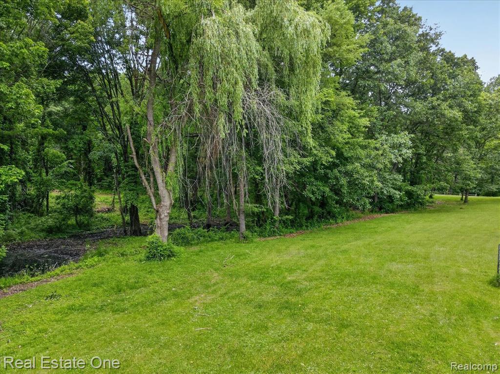 425 Courtney Road, Leonard, MI 48367 — Photo 89