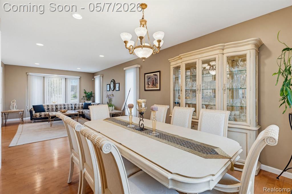 43376 Chester Drive, Sterling Heights, MI 48314 — Photo 19