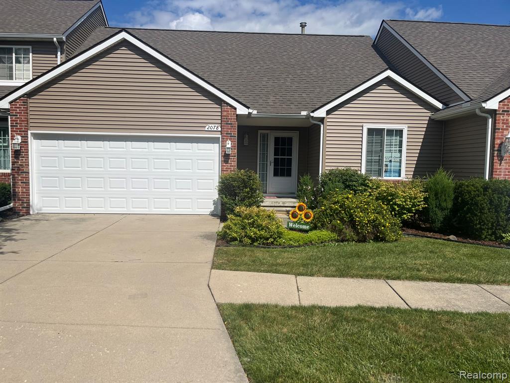 2078 W Ridge Drive, 21, Davison, MI 48423