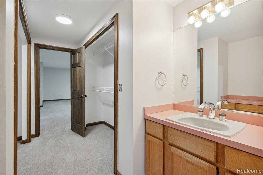 7910 Nankin Mills Street, Westland, MI — Photo 24