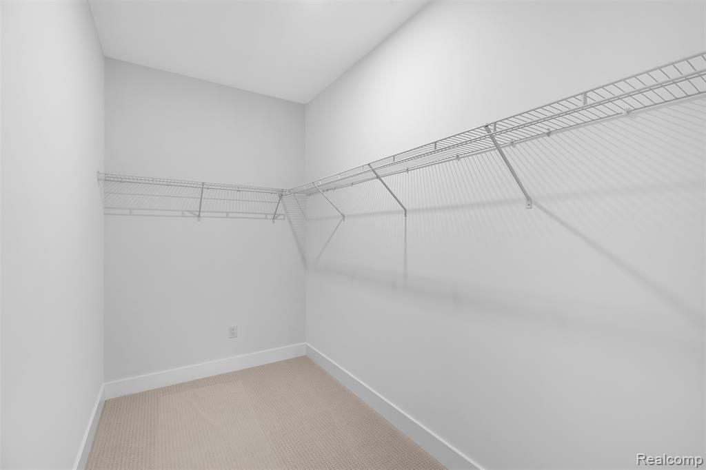 5332 Trail Vista Dr, West Bloomfield, MI 48323 — Photo 23