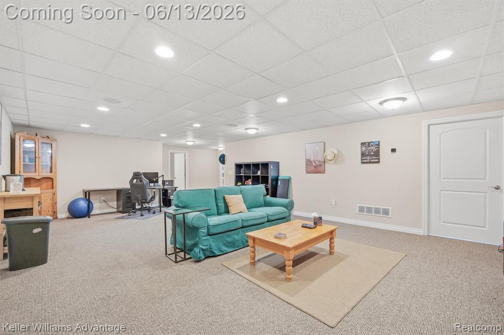 23740 Stoneleigh Drive, South Lyon, MI 48178 — Photo 45