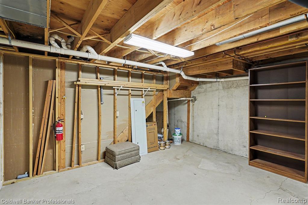 1083 Shalin Drive, Davison, MI 48423 — Photo 22