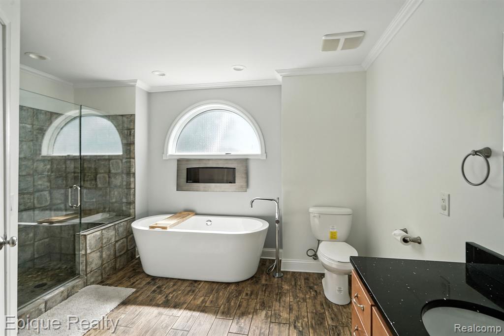 9446 Fair Oaks Drive, Goodrich Vlg, MI — Photo 15