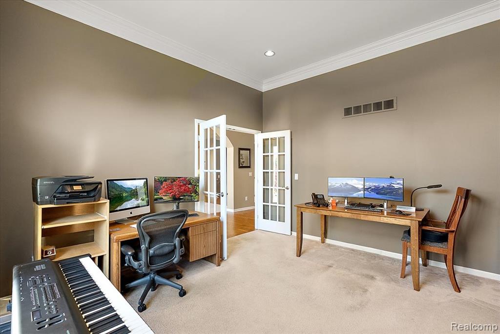 8533 Glen View Drive, Howell, MI 48843 — Photo 9