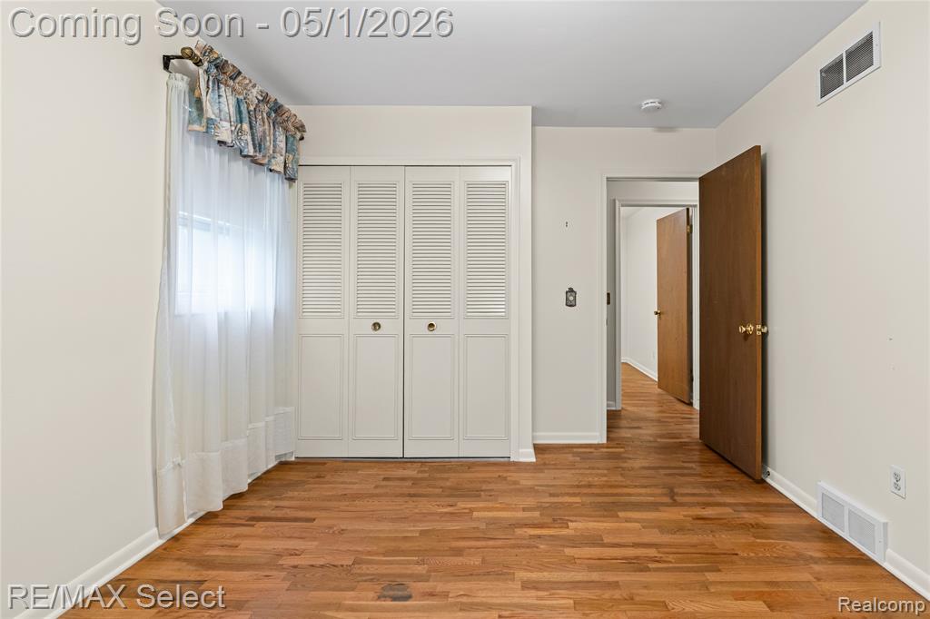 4476 Old Carriage Road, Flint, MI 48507 — Photo 24