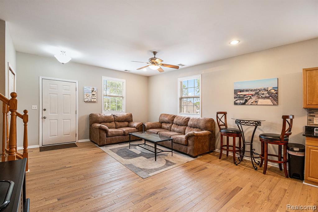 6532 Bennett Lake Road, Fenton, MI 48430 — Photo 5