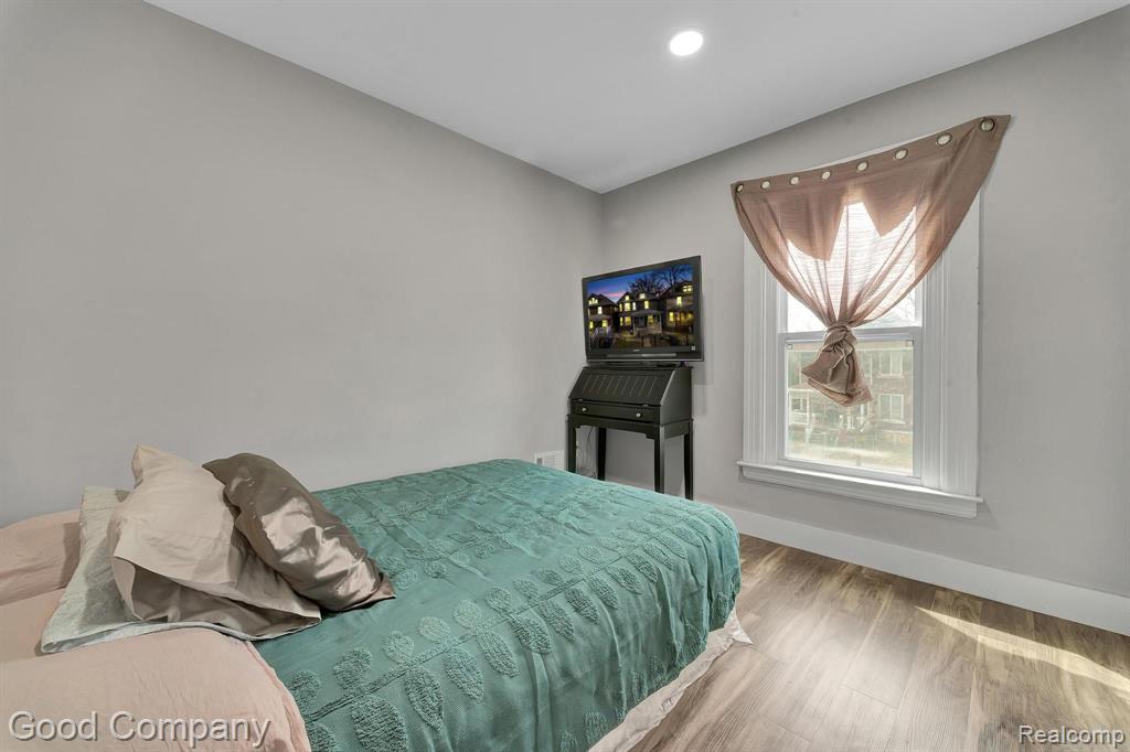 1532 LIVERNOIS Avenue, Detroit, MI 48209 — Photo 21