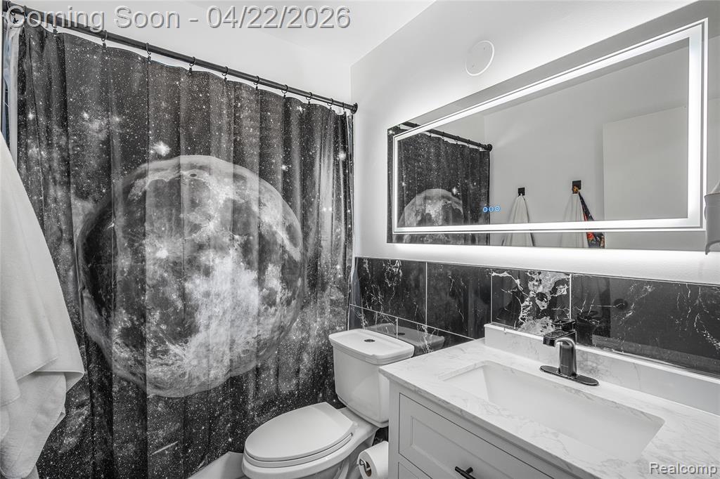 5845 Centralia Street, Dearborn Heights, MI 48127 — Photo 17