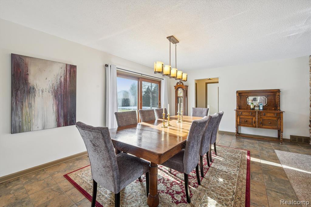 2843 GANNON Road, Howell, MI 48855 — Photo 8