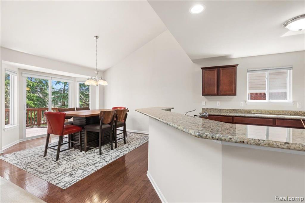 30216 VIEWCREST Drive, Novi, MI 48377 — Photo 12