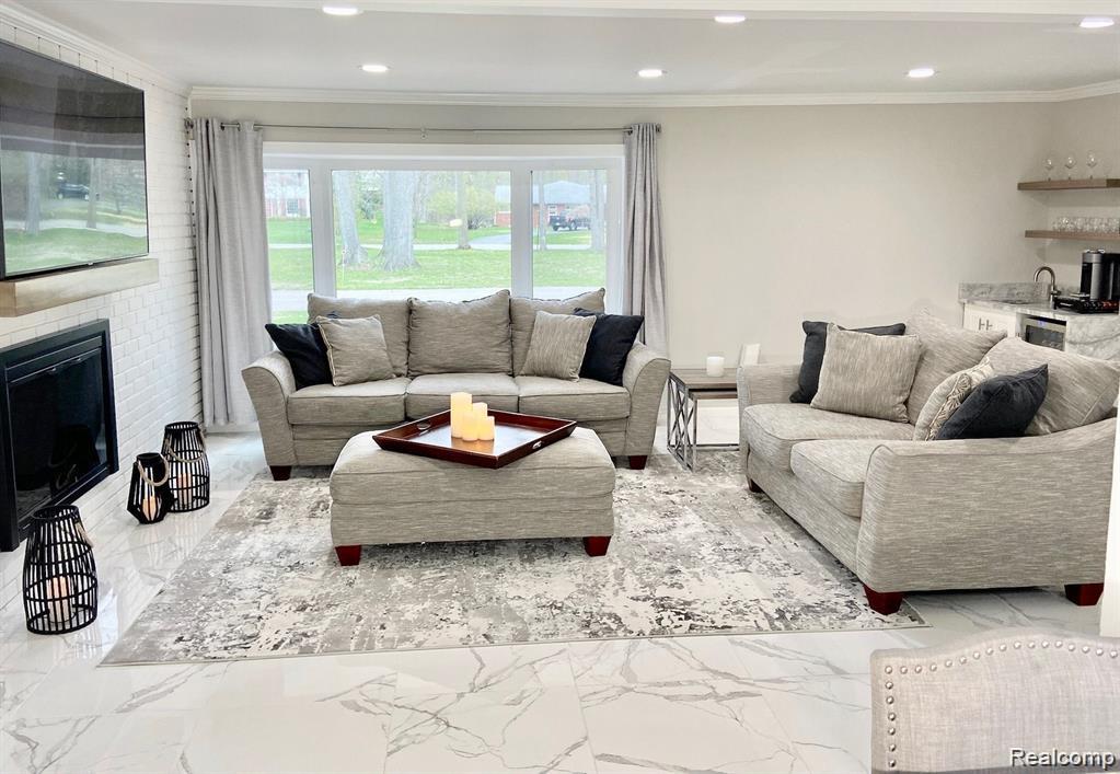 4077 Lincoln Road, Bloomfield Hills, MI — Photo 4