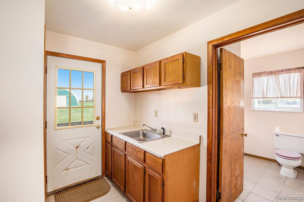9176 MEISNER Road, Casco, MI 48064 — Photo 17