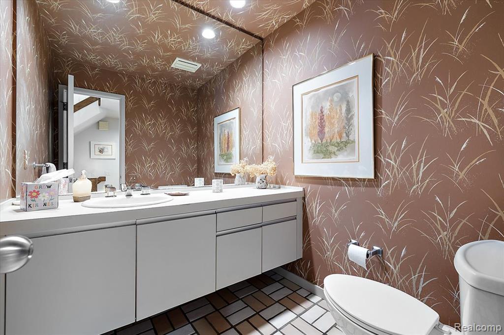 4539 Middleton Court, West Bloomfield, MI, 48323