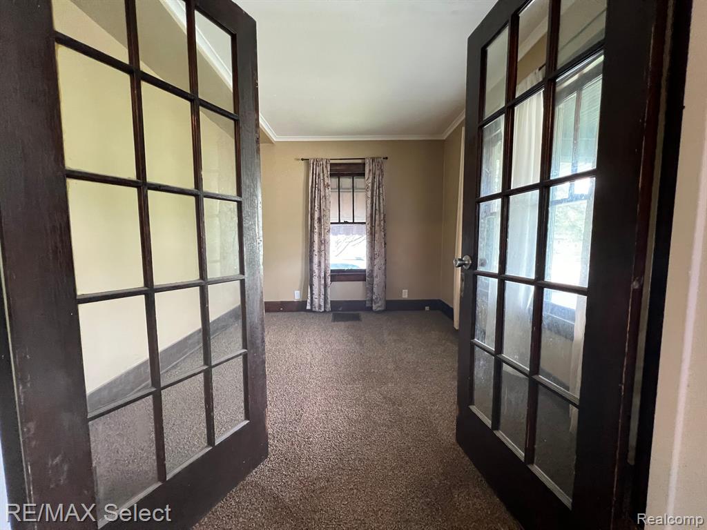 722 Perry Street, Flint, MI 48504 — Photo 12