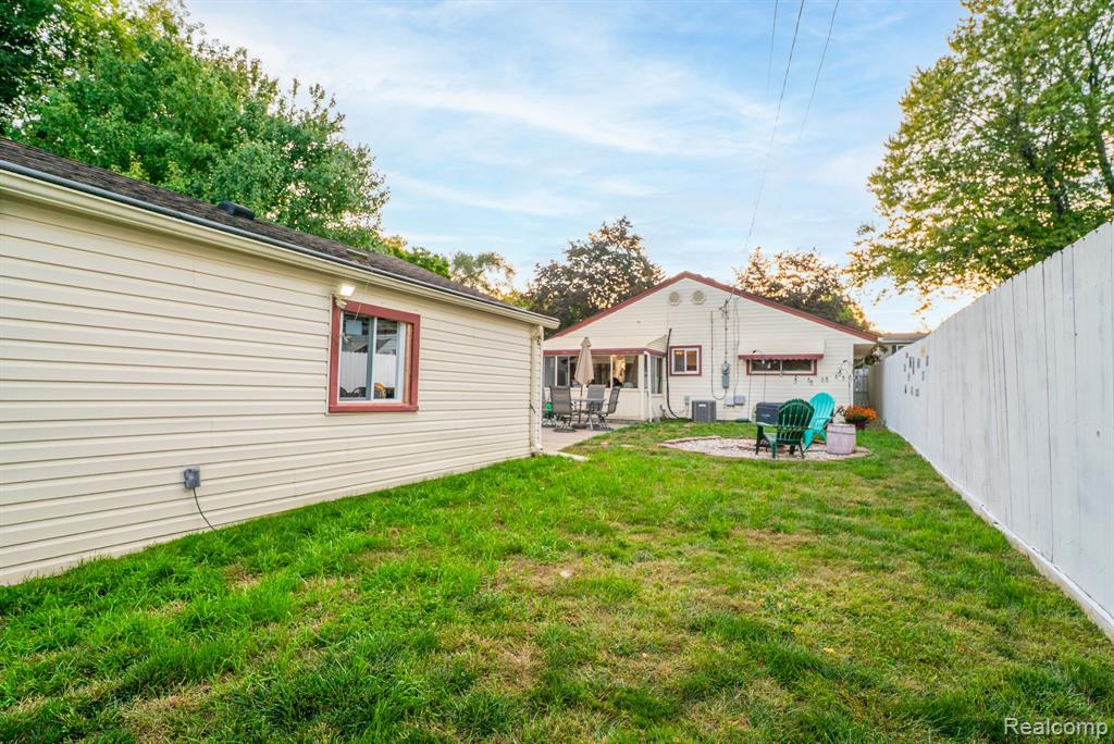 7847 William Street, Taylor, MI 48180 — Photo 9