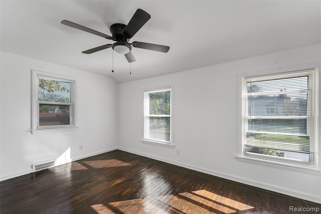 15411 Young St, Detroit, MI 48205 — Photo 20