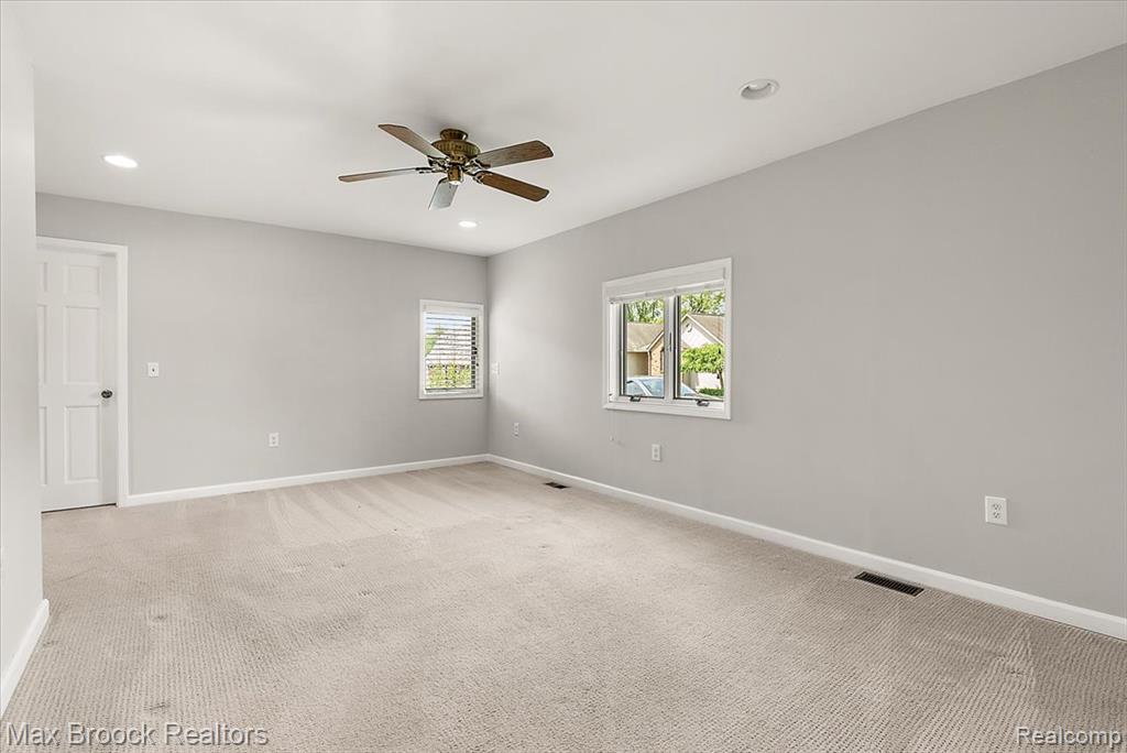 1317 Castlewood Drive, White Lake, MI — Photo 17