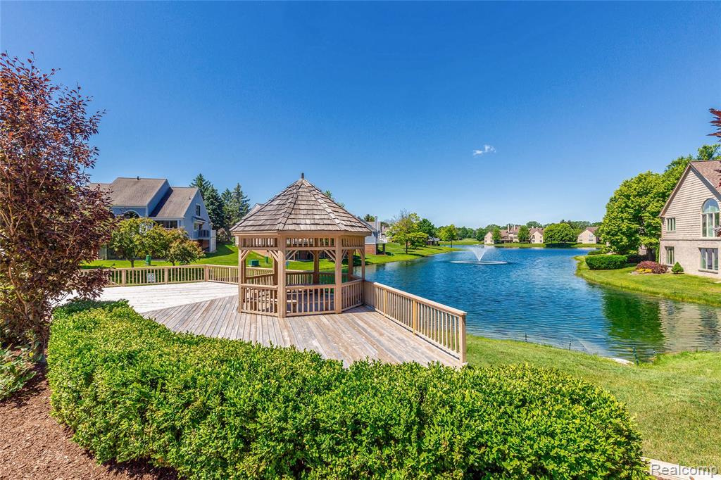 741 Briar Hill Lane, 111, Bloomfield Hills, MI 48304 — Photo 49