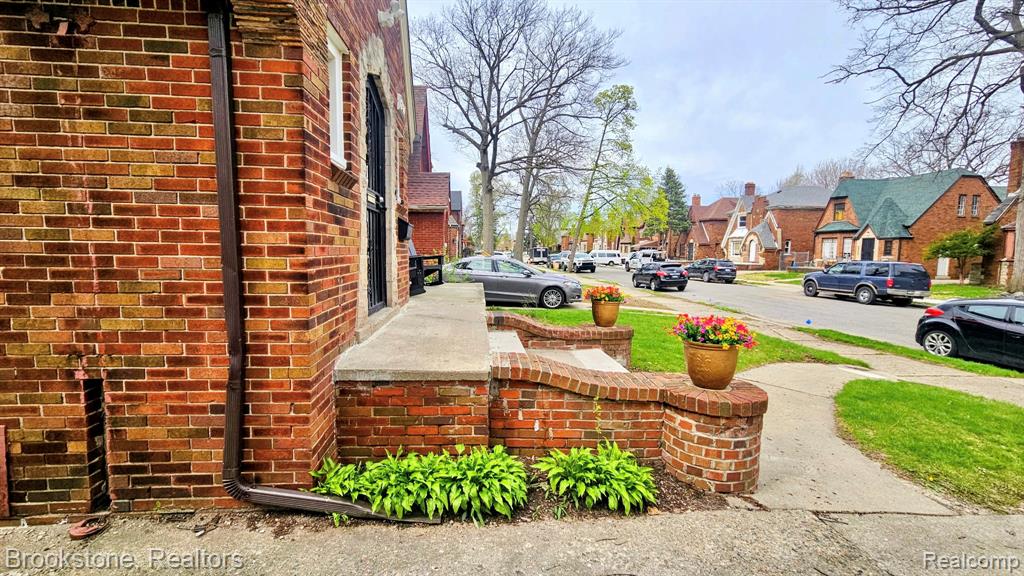17511 Monica Street - Photo 4