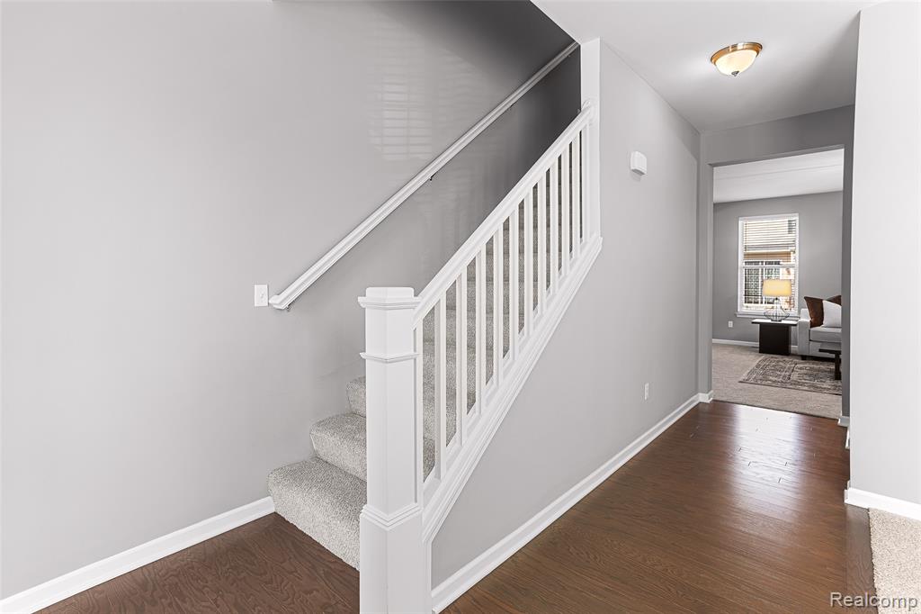 286 SPRINGVIEW Street, Ann Arbor, MI 48103 — Photo 25