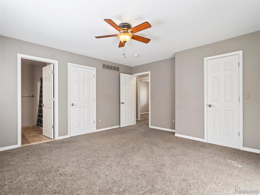 987 FAIRLEDGE Street, Lake Orion, MI 48362 — Photo 23