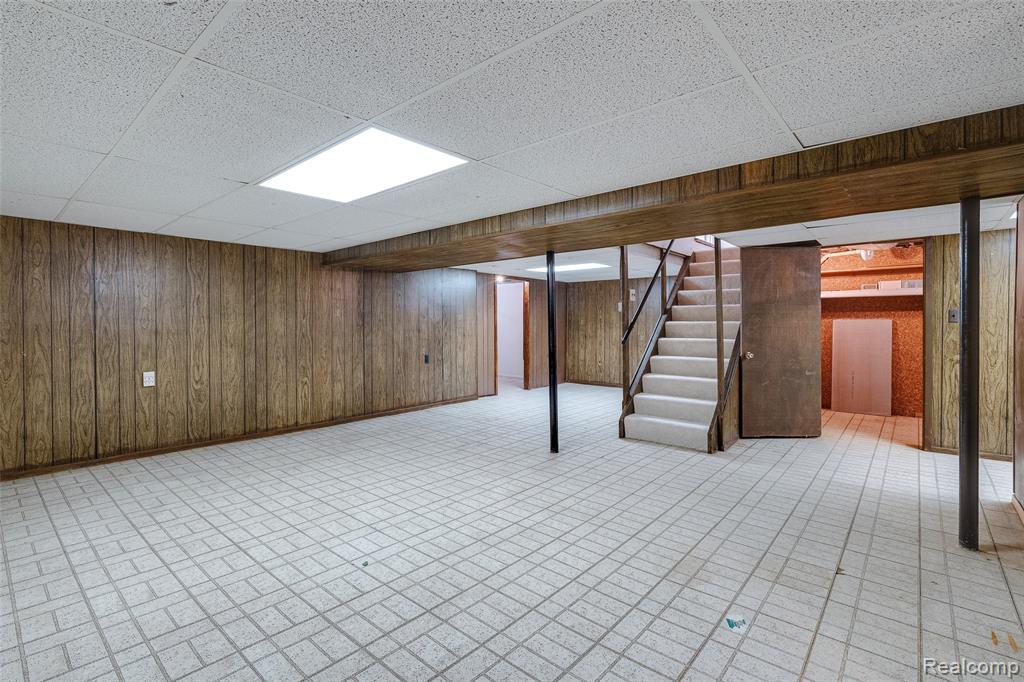39615 Village Wood Lane, Novi, MI — Photo 29
