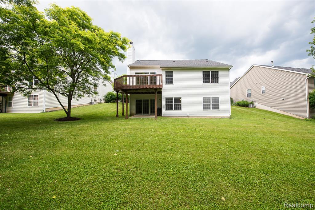 7509 Lake Street, Dexter, MI 48130 — Photo 4
