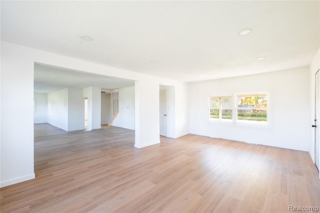 714 Lippincott Boulevard, Flint, MI 48503 — photo 4