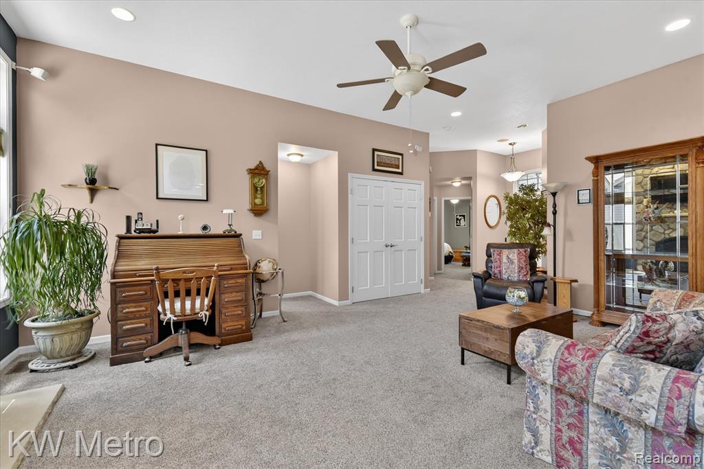 717 Koreys Circle, Blissfield, MI 49228 — Photo 9