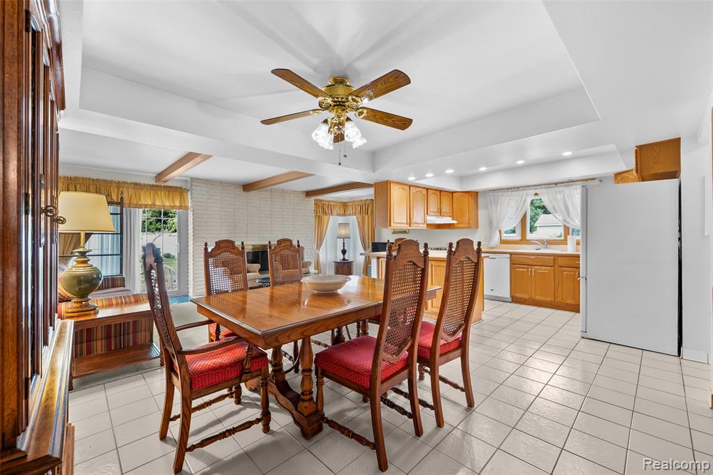 9450 Continental Drive, Taylor, MI 48180 — Photo 13