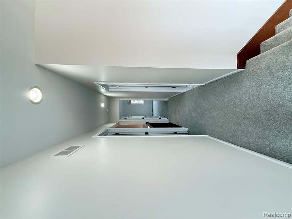 55503 Boardwalk Drive, Utica, MI 48316 — Photo 30