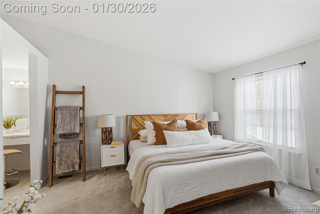7056 Green Farm Road, West Bloomfield, MI — Photo 12