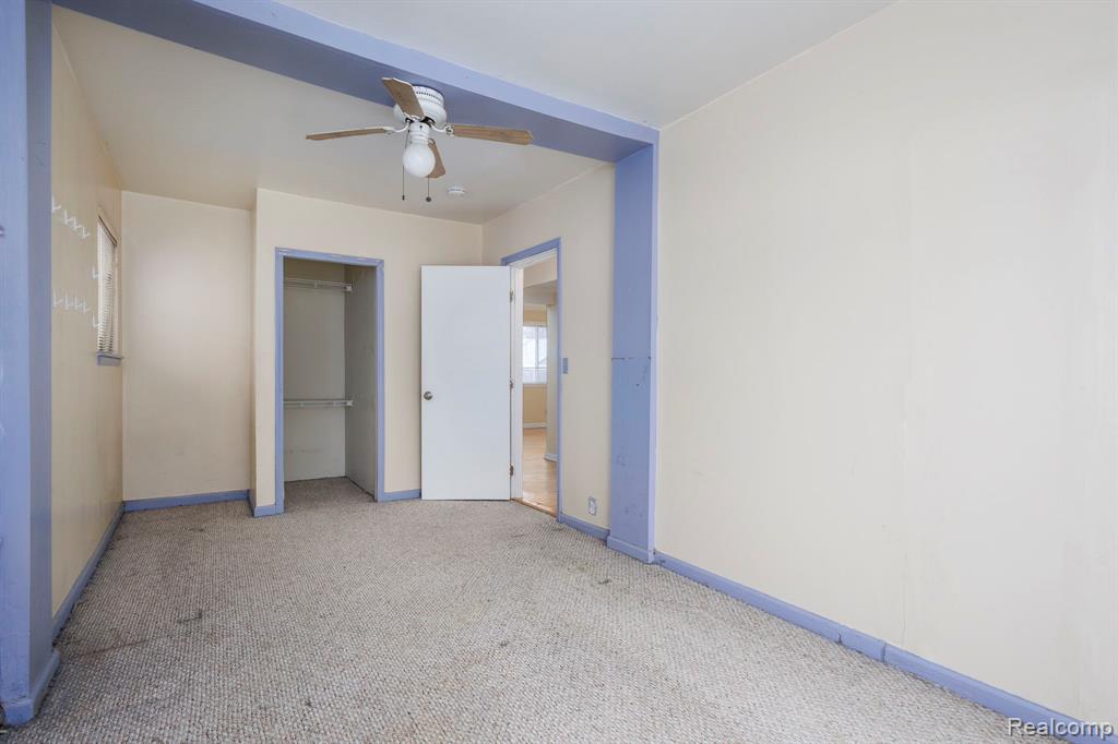 635 E Tennyson Avenue, Pontiac, MI 48340 — Photo 11
