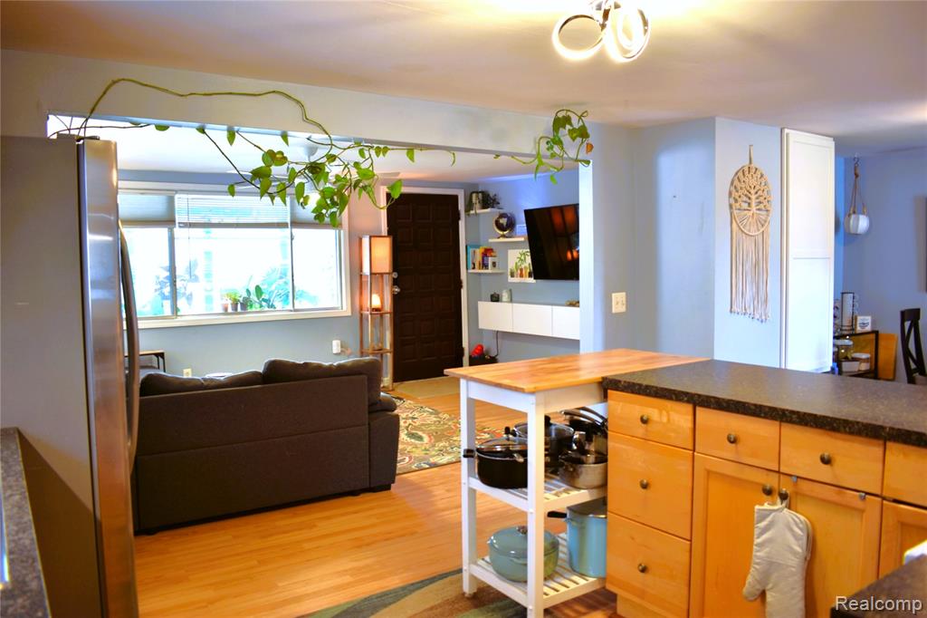 7400 Lawrence Street, Grand Blanc, MI 48439 — Photo 12